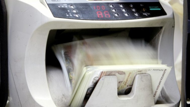 125 млн. лв. над планираното събра НАП през 2013 г. 