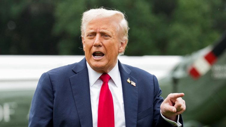 Тръмп организиран ММА боеве в Белия дом на 80-ия си рожден ден 