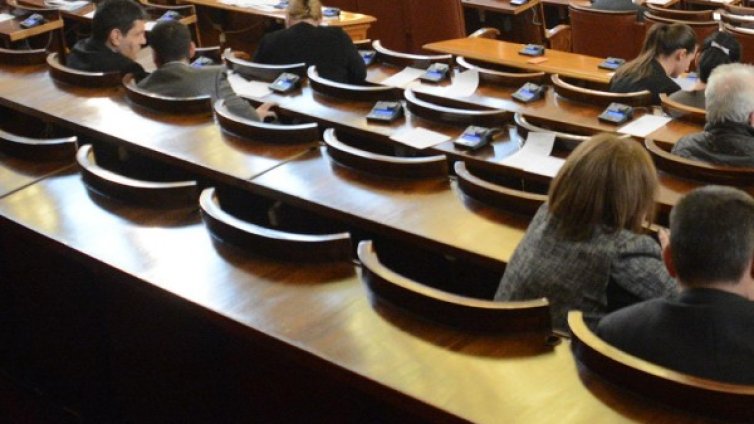 "Синьо единство" подкрепя референдума