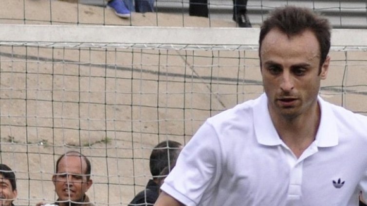 Бербатов влезе в подредба за футболисти с паднала цена