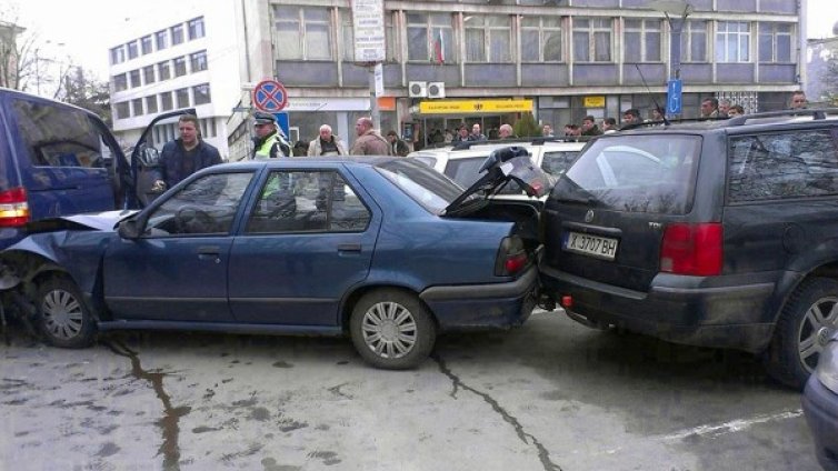 Жена е ранена при полицейско преследване в Харманли