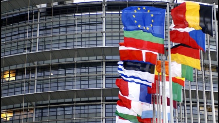 Европа подкрепя България за сирийските бежанци