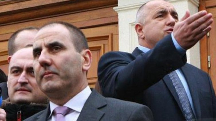 Борисов към Цветанов: Какво имаш предвид, кажи си!