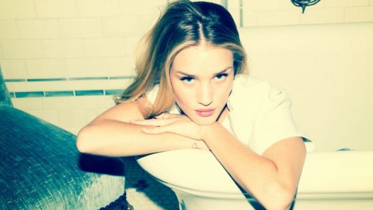 В гардеробната на Роузи Хънтингтън &ndash; Уайтли 