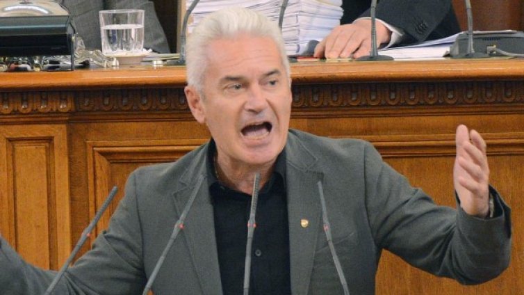 Всяко ренегатство е осъдително, отсече Сидеров