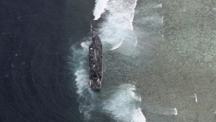 САЩ оборудват боен кораб с лазерно оръдие