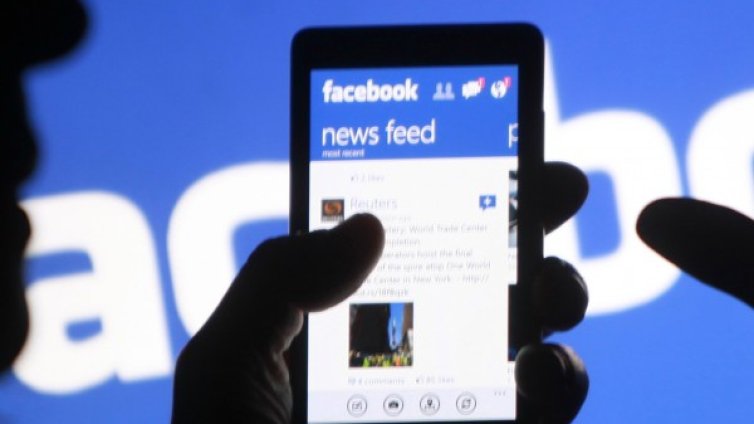 Facebook придобива WhatsApp за 19 млрд. долара