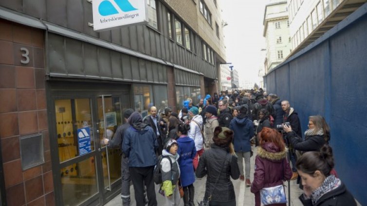 Извикаха погрешка 61 000 на интервю за работа в Стокхолм