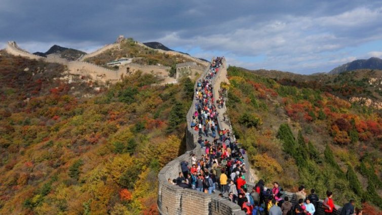 Част от Великата китайска стена е отделена за графити