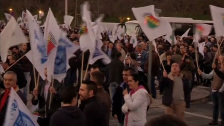 Полицаи протестираха пред парламента в Португалия