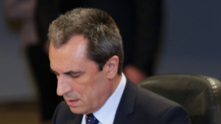 Да оздравим политическата система, зове премиерът 