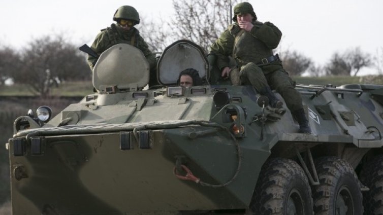 В Крим са отвлечени двама журналисти