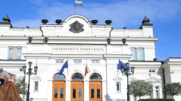Общо 24 предложения за членове на ЦИК