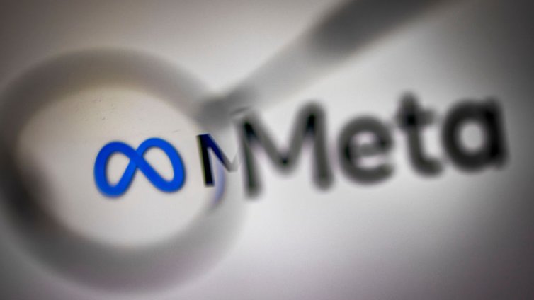 Чатботовете на Meta водят сексуални разговори с деца, използвайки гласове на герои на "Дисни"