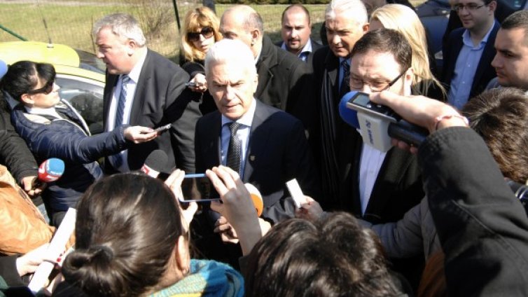 Сидеров стресиран от санкции към Москва