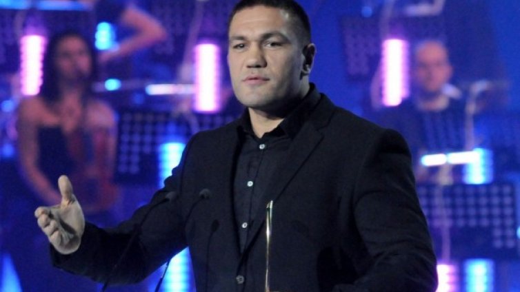 Кобрата: Вече взе да ми писва, изнервям се