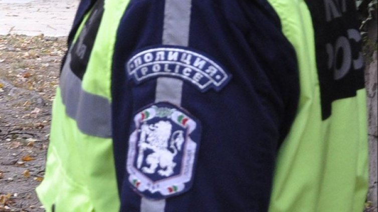 7-годишно дете е с опасност за живота, блъснато от мотопедист