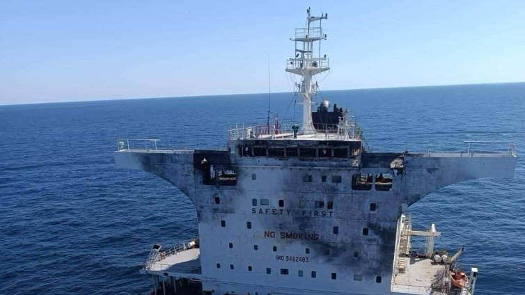 Войната вече навлиза в български и румънски води и се ожесточава