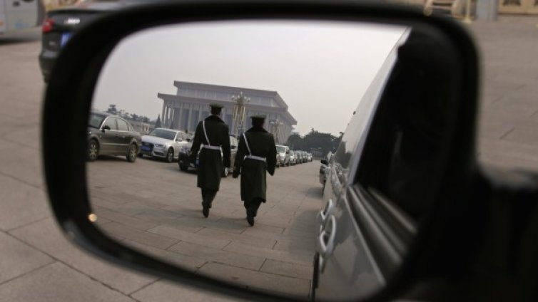 Огледалата в автомобила отиват в историята