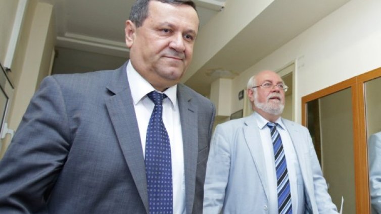 Тренчев: Бизнесът дава спестено от данъци за фолк певици