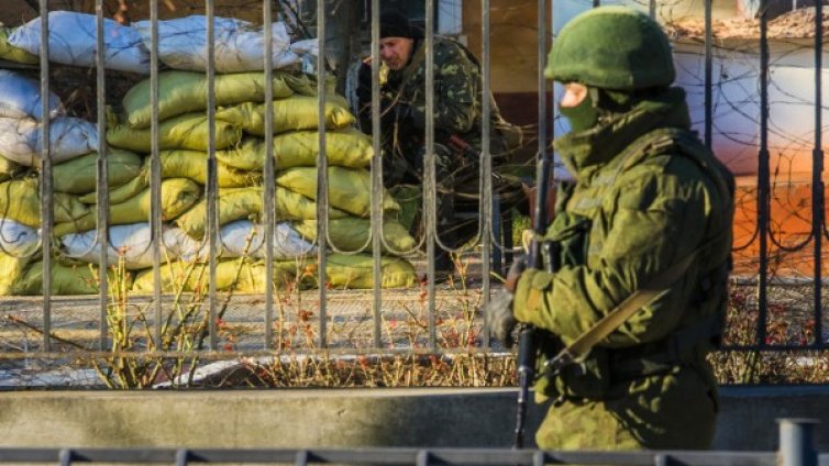 Руски войник застреля украински офицер в Крим