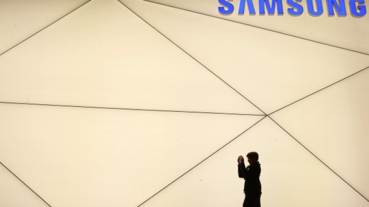 Samsung се опитва да се преструктурира