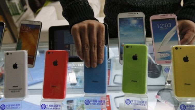 Apple се тюхка: Нямаме конкурентен смартфон