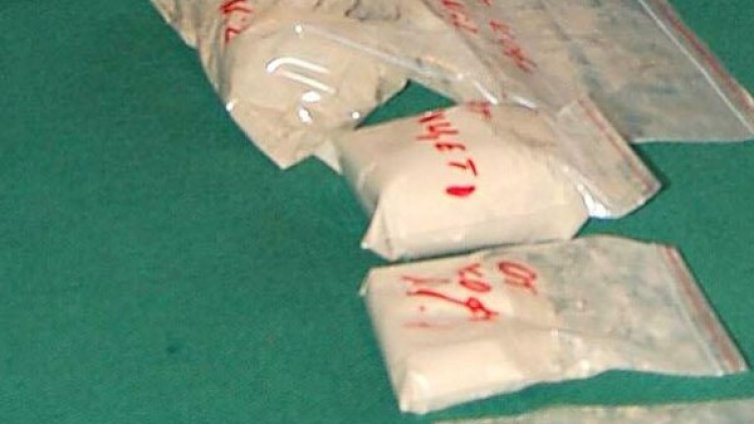 Пипнаха петима с близо 500 гр хероин в Пловдивско