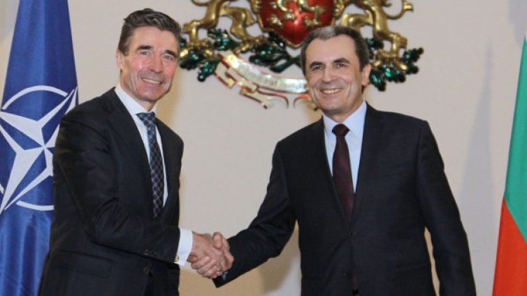 Орешарски обеща: Ще продължим да даваме своя принос в НАТО