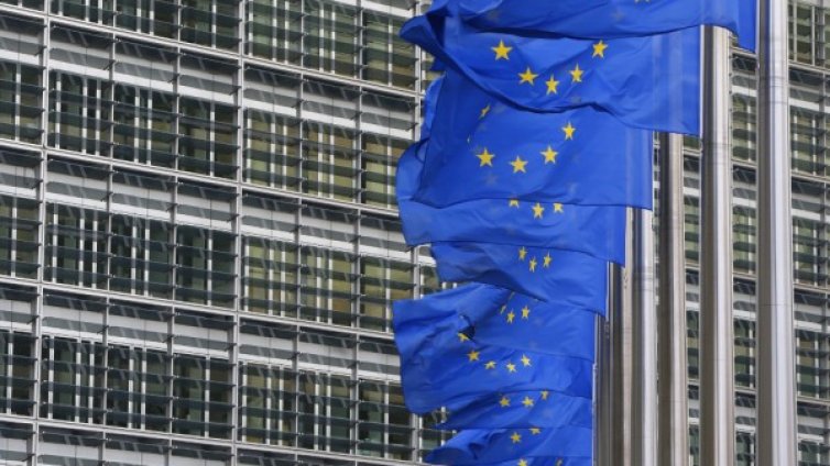 ЕК към Русия: Не спирайте газа, ще преговаряме!