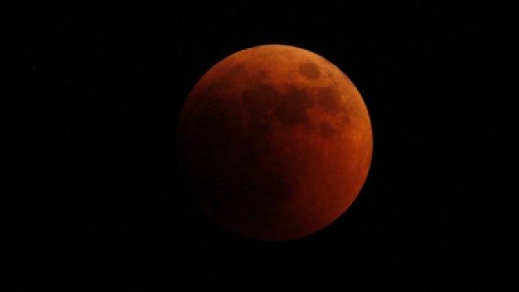 Още три "кървави луни" ще се наблюдават през следващите 18 месеца