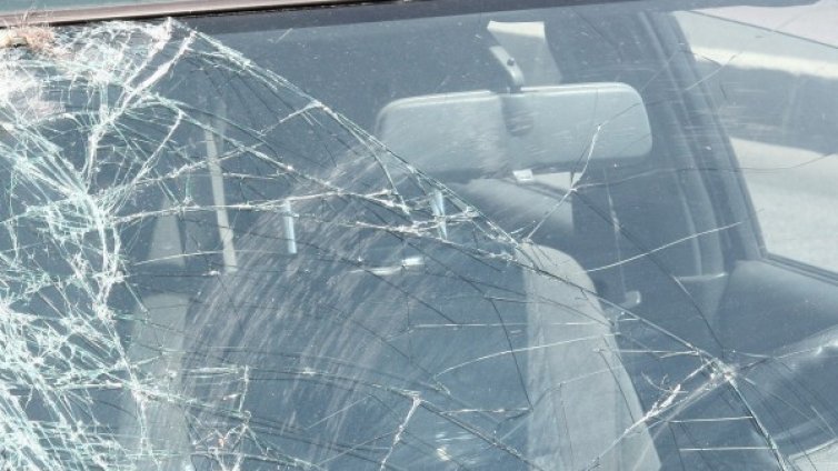 14 ранени в катастрофи за денонощие 