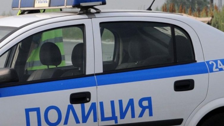 Товарен автомобил помете 84-годишна жена 