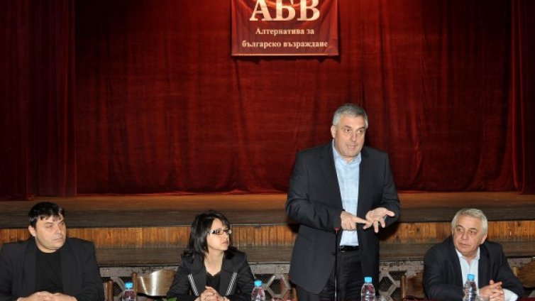 Еврокампанията на много партии ще е фалшива реклама