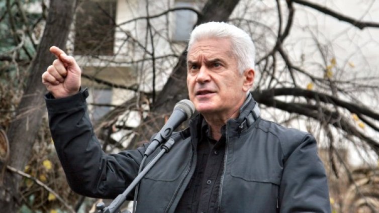 МВР обезоръжи Волен Сидеров
