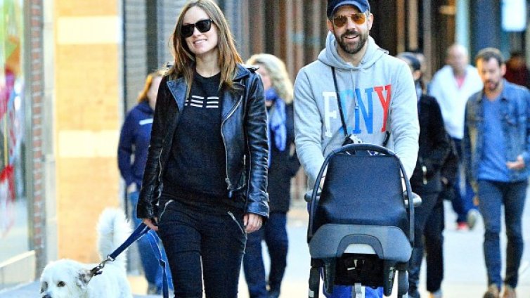 Звездите и манията им по техните домашни любимци 