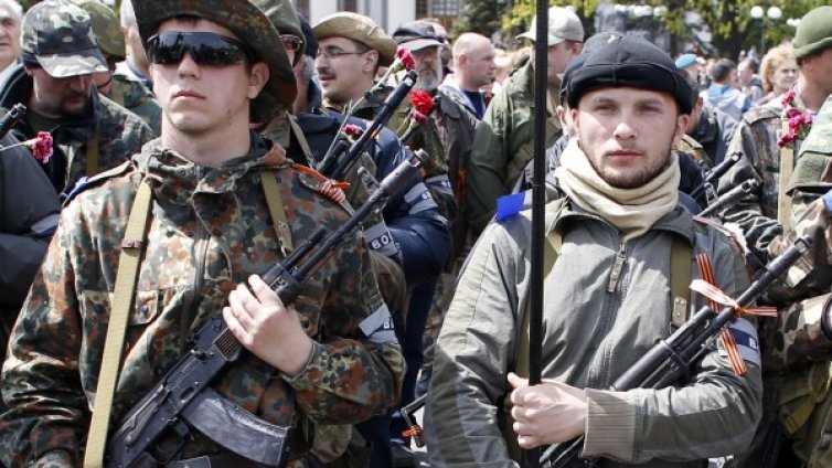 Задържаните от Червения кръст в Донецк са освободени