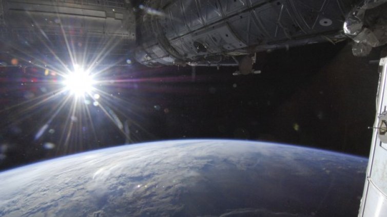 Астрономи идентифицираха сестра на Слънцето