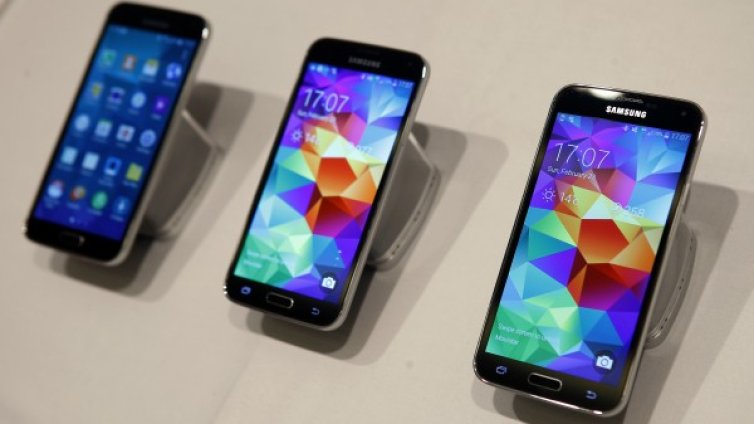 Samsung Galaxy S5 с по-добри продажби от Galaxy S4