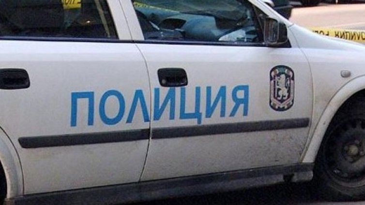 Футболен фен е задържан в полицията в Бургас