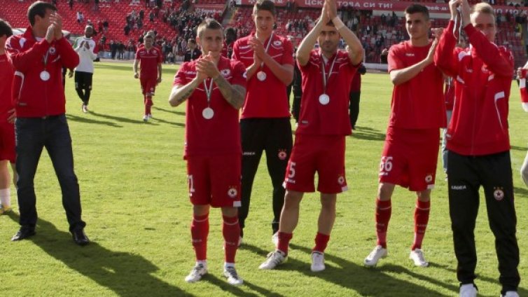 Двама титуляри напускат ЦСКА