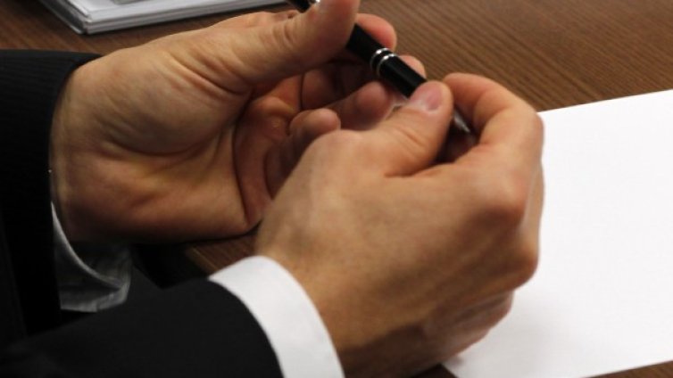 Швейцария запази имигрантските квоти за българи и румънци