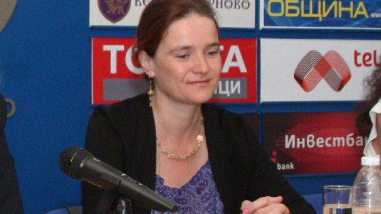 Лаверн останала извън ЕП заради техническа грешка 