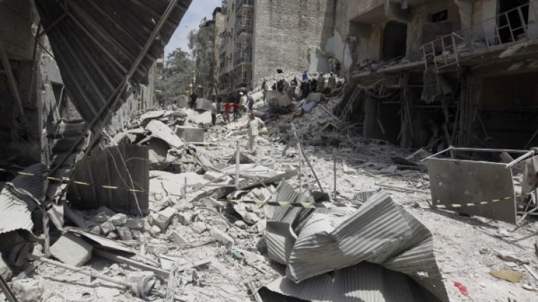 ЕС удължи санкциите срещу Сирия до юни 2015 година