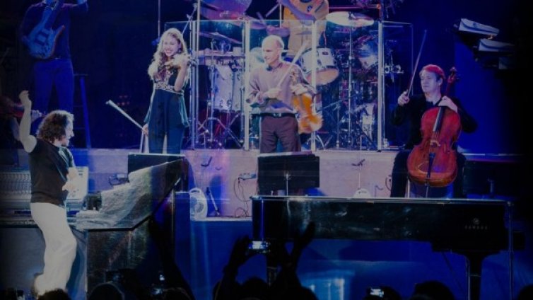 Виртуозът Yanni идва два дни по-рано у нас