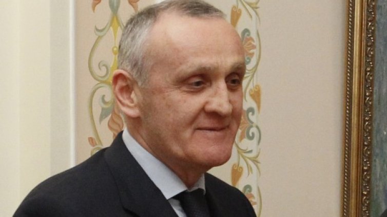Президентът на Абхазия подаде оставка