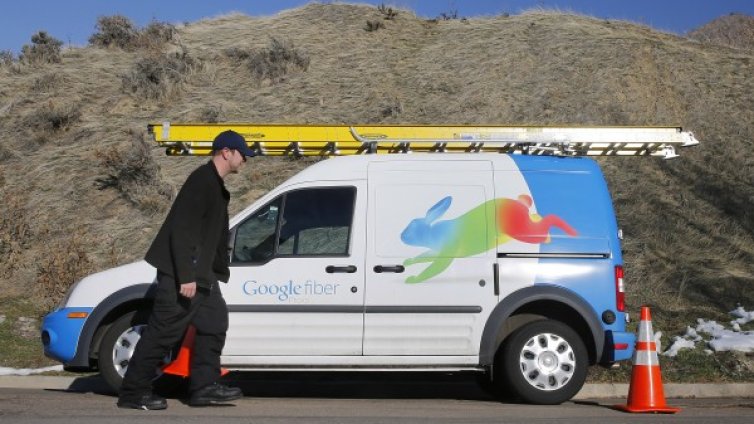 Google ще разпръсква интернет чрез сателити