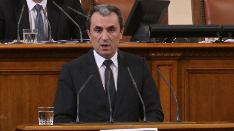 Новите министри ще се избират както старите, рече Орешарски