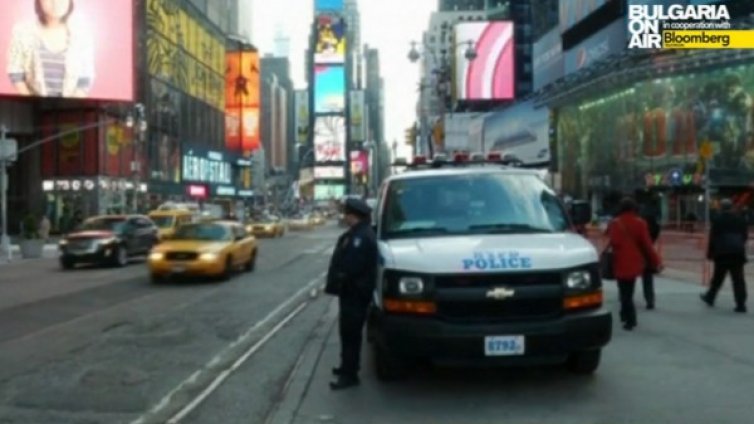 Краят на кризата идва през 2017 г., смятат американците