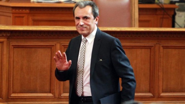 Защо Орешарски сам не подаде оставка след речта на Станишев?